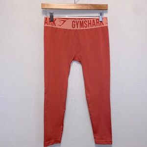 Gymshark Size Small Muted Pink Athleisure Athletic Capri Leggings 3379